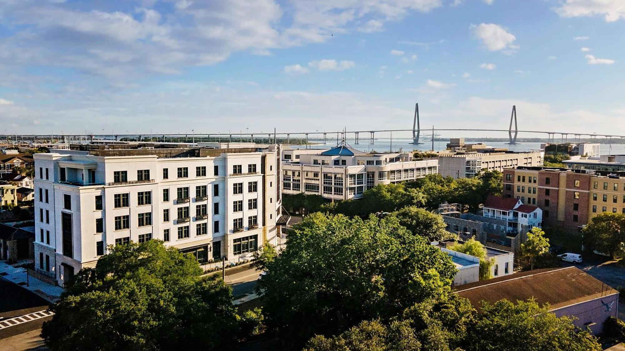 Hilton Club Liberty Place Charleston Hotell Exteriör bild